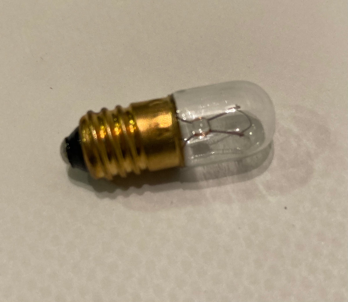 FOUR 46 6.3V .25A Screw Base Antique Radio Dial Lamps Fender Amp Pilo