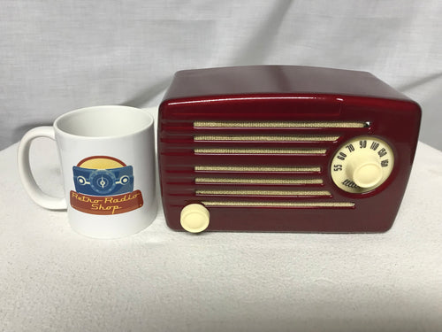 1946 Silvertone 132.878 Midget Tube Radio With Bluetooth input.