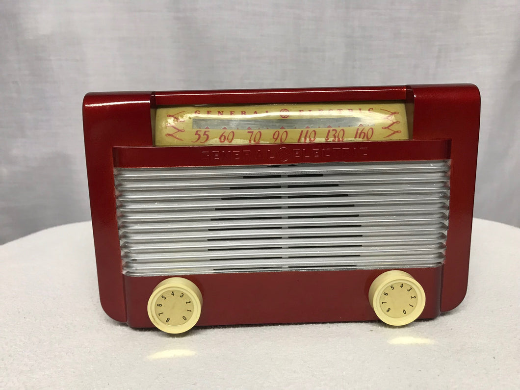 Bluetooth speaker made from General Electric art deco retro tube radio case.