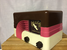 946 Northern Electric "Baby Champ", "Rainbow" or "Waterfall" retro tube radio 