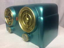 1951 Crosley D25 tube radio