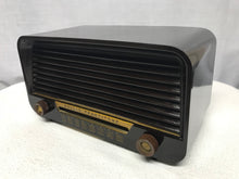Vintage Retro Philco Tube Radio With Bluetooth Input.