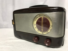 Emerson model 543 Tube Radio With Bluetooth input.