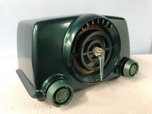 Crosley 11-102U “Bullseye”  Tube Radio With Bluetooth input.