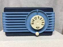 RCA “Nipper 2” Tube Radio