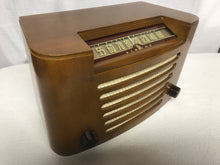 Vintage Viking EMU51-418 Tube Radio With Bluetooth input.