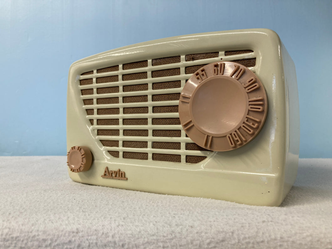Arvin 842T Midget Tube Radio With Bluetooth Input