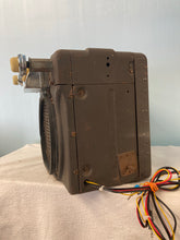 Buick sonomatic  Buick 1946 Super, Roadmaster Sonomatic AM PB radio 6V AM radio with Bluetooth & FM