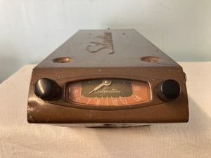 1953 Silvertone Universal AM radio with Bluetooth