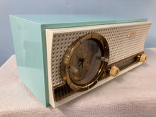 Hallicrafters Model 231 Tube Radio With Bluetooth & FM Options