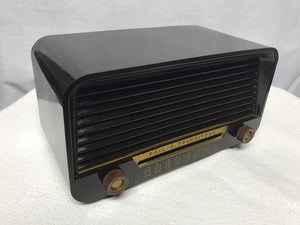 Vintage Retro Philco Tube Radio With Bluetooth Input.