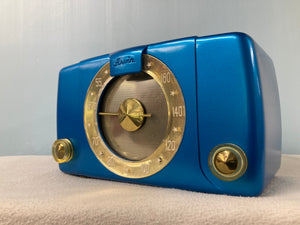 Arvin 451T Tube Radio With Bluetooth input.