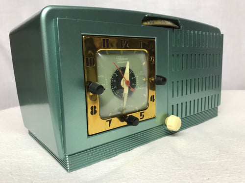 General Electric model 867 Tube Radio With Bluetooth input.