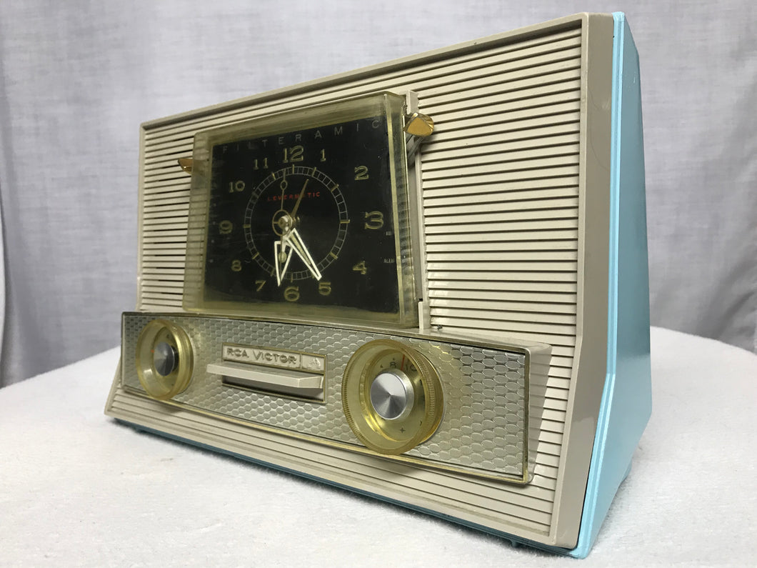 RCA Victor 1RD63 vintage retro tube radio