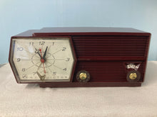 RCA 8-C-51 vintage clock radio