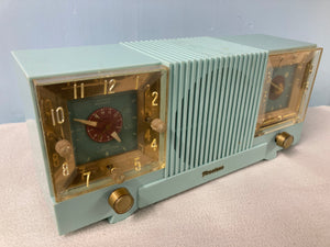 1954 Firestone 4-A-127 Clock Radio