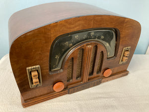 1942 Zenith 6D2615 “Boomerang” dial Bluetooth speaker