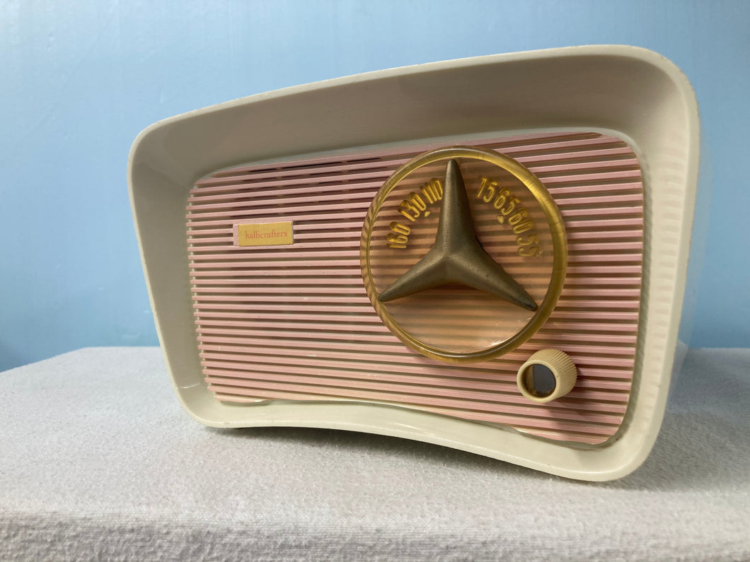 1959 Hallicrafters HT201 Tube Radio