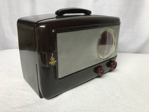 Emerson model 543 Tube Radio With Bluetooth input.