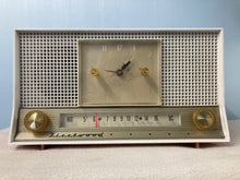 Salmon Pink Fleetwood Atomic Era Radio