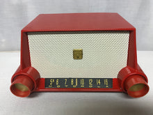 Gorgeous Motorola 53H Restored Tube Radio.