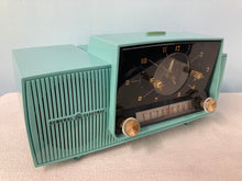 General Electric 914-D Tube Radio With Bluetooth input.