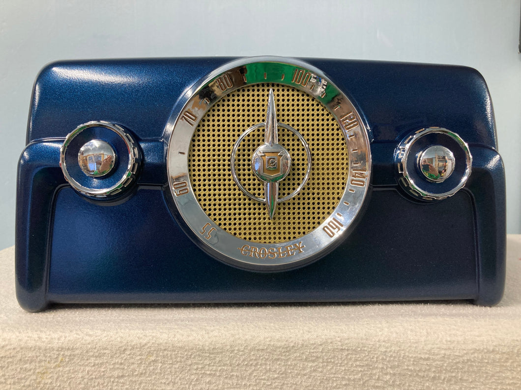 Crosley 10-137 “Dashboard” Radio With Bluetooth and FM