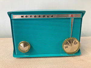 Motorola A8W Vintage Tube Radio