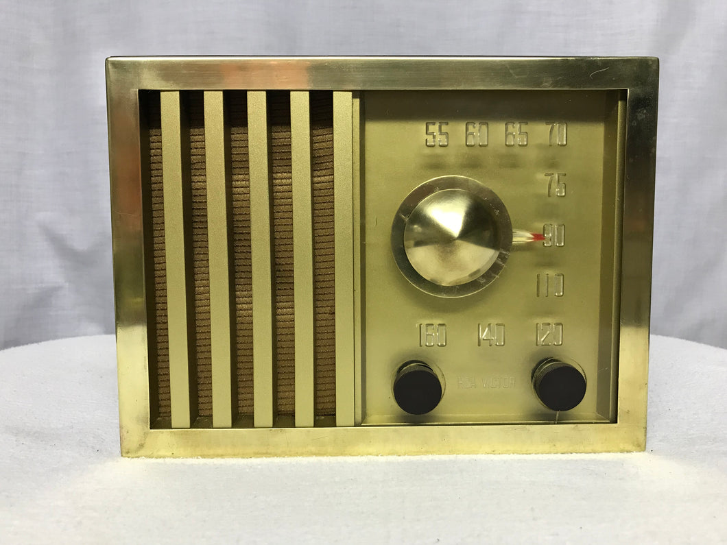 RCA Victor 54X Tube Radio With Bluetooth input.