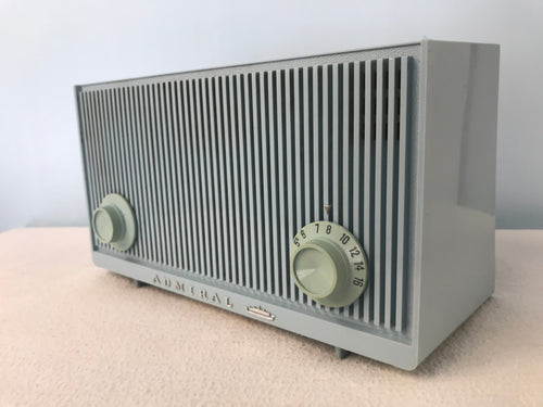 Admiral YG729 Baby Blue Tube Radio With Bluetooth input.