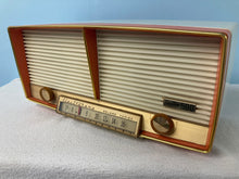 Electrohome Roland Series 6T-8 Tube Radio With Bluetooth input.