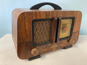 1942 Philco PT-93 Midget Tube Radio