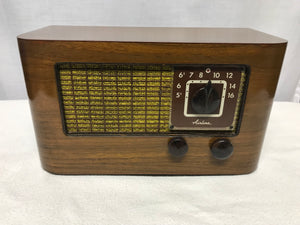 1946 Wards Airline Tube Radio With Bluetooth input.