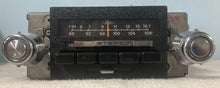 Ford AM/FM radio with Bluetooth And Aux Input