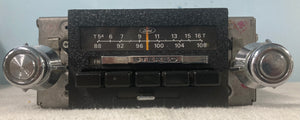 Ford AM/FM radio with Bluetooth And Aux Input