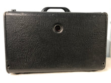 Zenith 8G005YT Portable Tube Radio