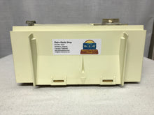 General Electric vintage retro tube radio with iphone or bluetooth Input.