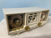Zenith R-519-W Tube Radio With Bluetooth input.