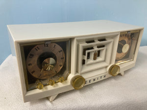 Zenith R-519-W Tube Radio With Bluetooth input.
