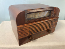 1946 General Electric CL 541 vintage radio