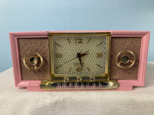 1954 Candy Pop Arvin 857T Atomic Era Radio