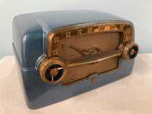 1953 Crosley E-15 "Dashboard" Tube Radio With Bluetooth input.