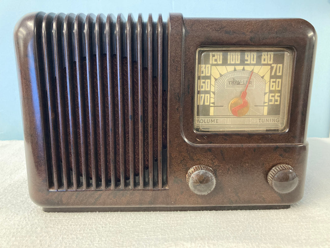 1943 Travler Model 5002 Tube Radio With Bluetooth & FM Options