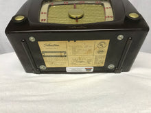 Silvertone 5 Tube Radio With Bluetooth input.
