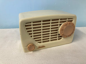 Arvin 842T Midget Tube Radio With Bluetooth Input