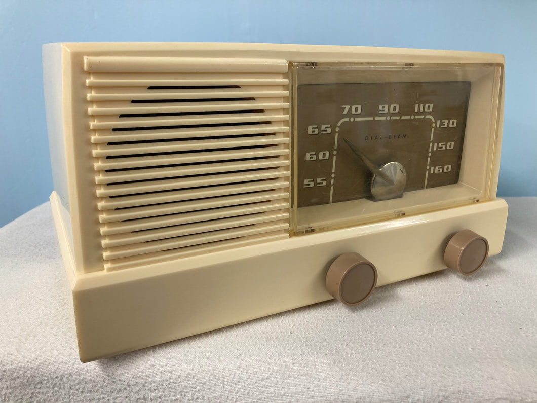 General Electric C408 Tube Radio With Bluetooth input.