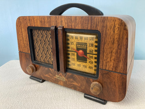 1942 Philco PT-93 Midget Tube Radio