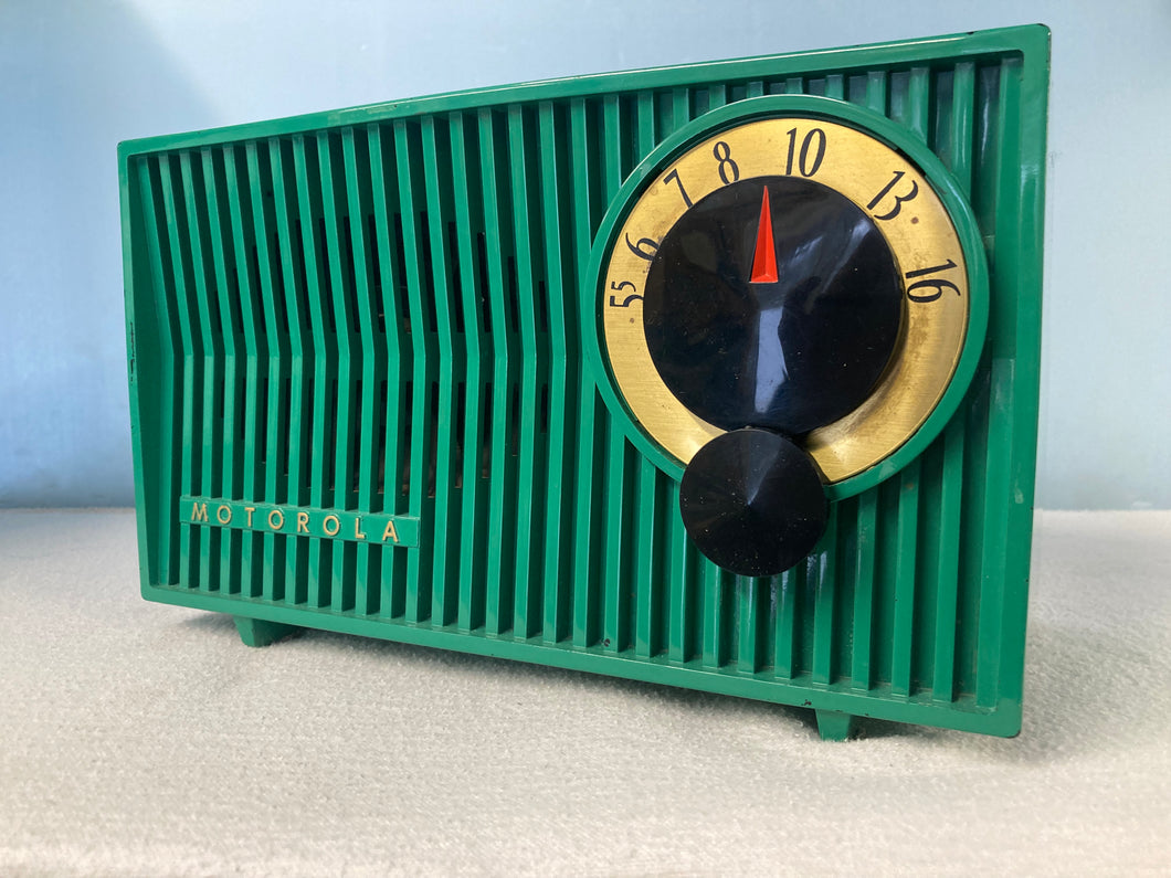 1955 Motorola MK-53R5 Tube Radio With Bluetooth & FM Options