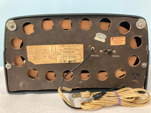 1953 Crosley E-15 "Dashboard" Tube Radio With Bluetooth input.