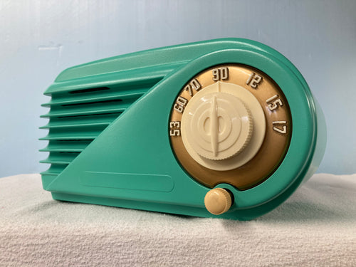 Lifco L-660 “Bullet” Tube Radio With Bluetooth & FM Options